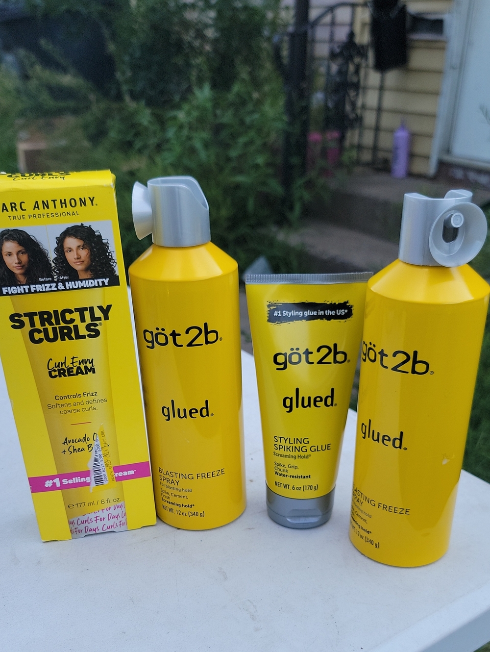 göt2b glued. Styling & Freeze Spray Set in Bright Yellow Style Bundle